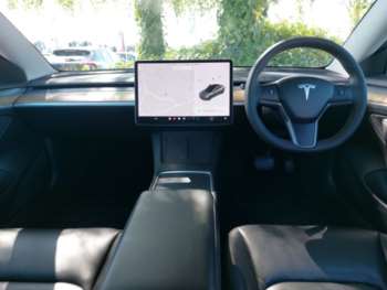 Used Tesla Model 3 2021 for sale - 74951930: Photo