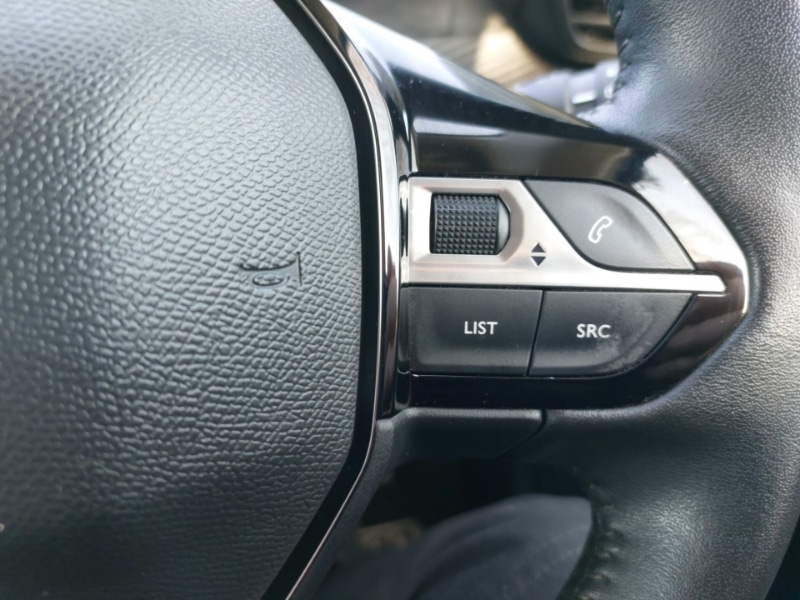 Used Peugeot 208 2023 for sale - 77992426: Photo 16