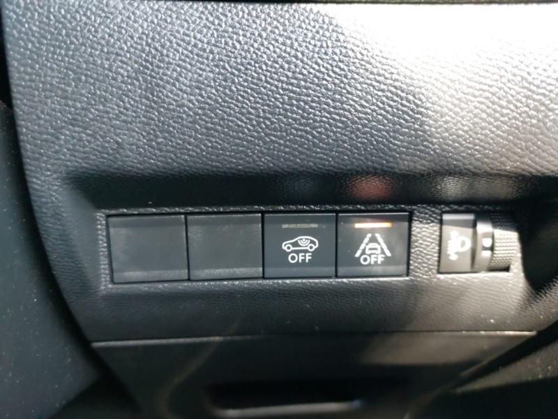 Used Peugeot 208 2023 for sale - 77992426: Photo 19