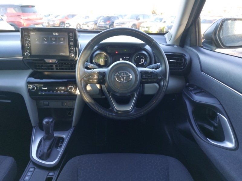 Used Toyota Yaris Cross 2022 for sale - 77228619: Photo 12