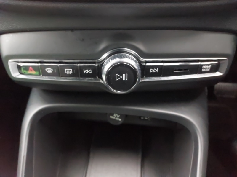 Used Volvo XC40 2022 for sale - 76897463: Photo 14