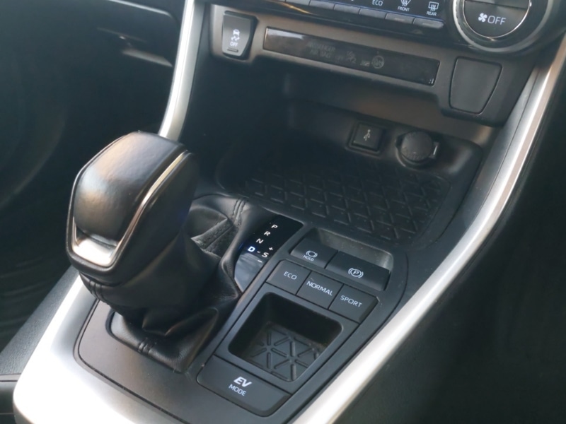 Used Toyota RAV4 2022 for sale - 76418711: Photo 17