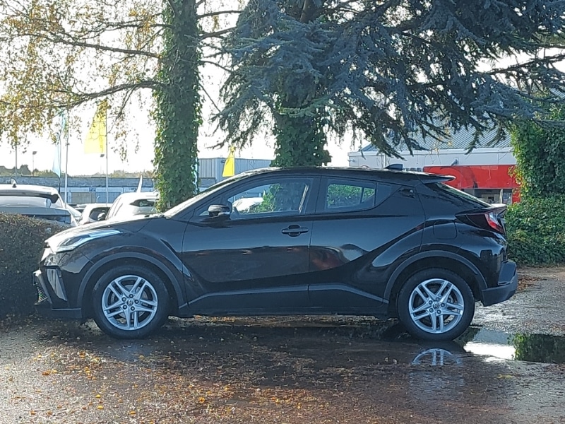 Used Toyota C-HR 2022 for sale - 76651359: Photo 4