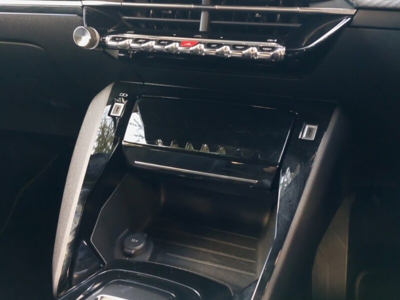 Used Peugeot 2008 2024 for sale - 77047191: Photo 17