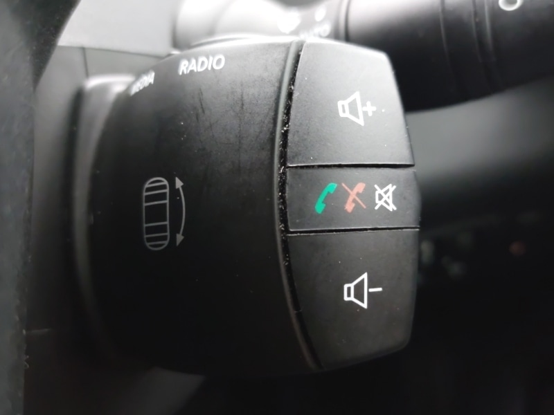 Used Renault Zoe 2019 for sale - 76639053: Photo 15