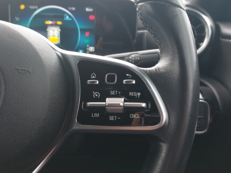 Used Mercedes-Benz A-Class 2018 for sale - 76987246: Photo 14