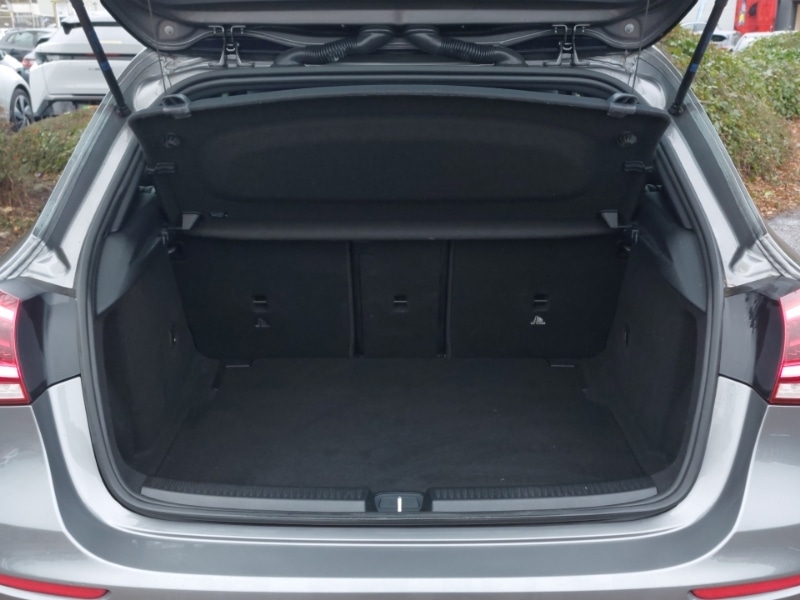 Used Mercedes-Benz A-Class 2018 for sale - 76987246: Photo 8