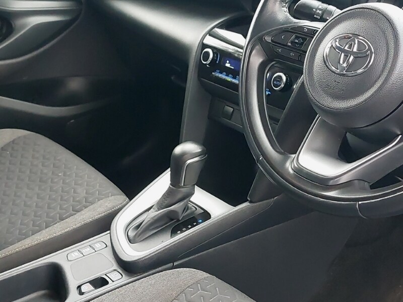 Used Toyota Yaris Cross 2023 for sale - 77495248: Photo 19