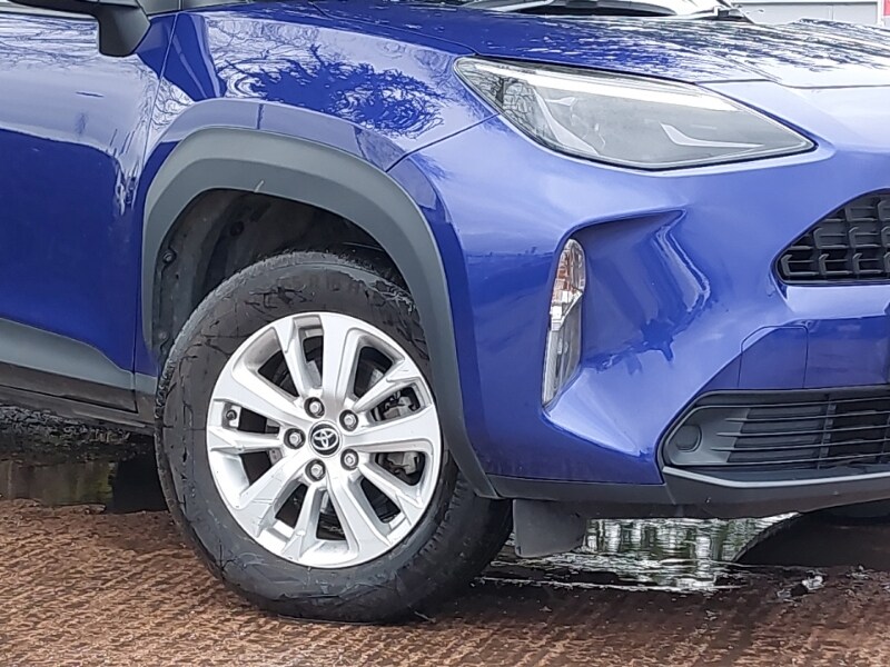 Used Toyota Yaris Cross 2023 for sale - 77495248: Photo 9