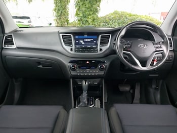 Used Hyundai TUCSON 2017 for sale - 76335596: Photo