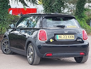 Used MINI Hatch 2023 for sale - 78326712: Photo