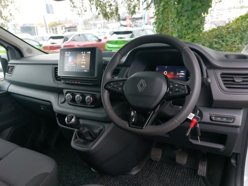 Used Renault Trafic 2024 for sale - 76297948: Photo 2