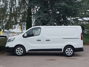 Used Renault Trafic 2024 for sale - 76297948: Photo