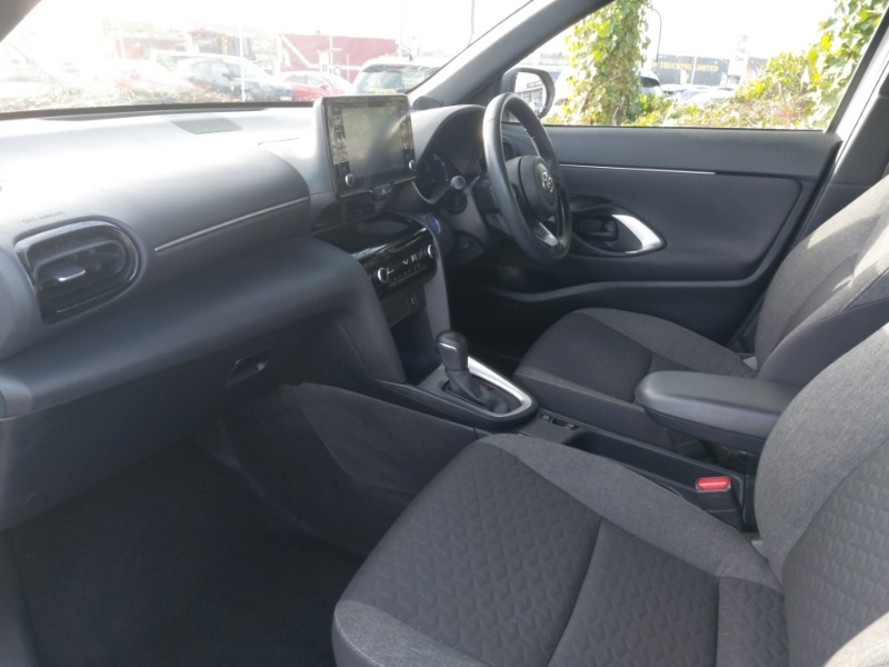 Used Toyota Yaris Cross 2022 for sale - 77694923: Photo 5