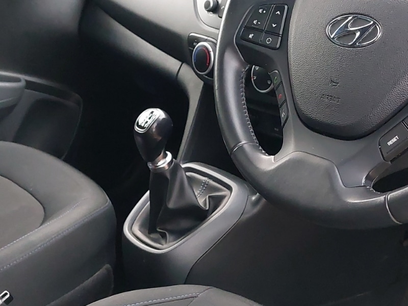 Used Hyundai i10 2018 for sale - 77119016: Photo 19