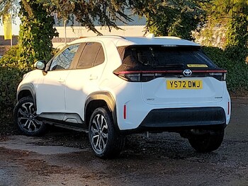 Used Toyota Yaris Cross 2022 for sale - 77281590: Photo