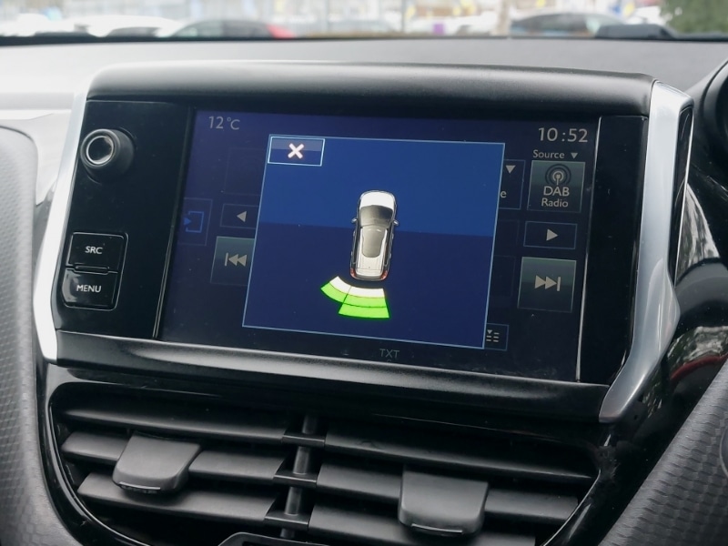 Used Peugeot 2008 2017 for sale - 77130182: Photo 11