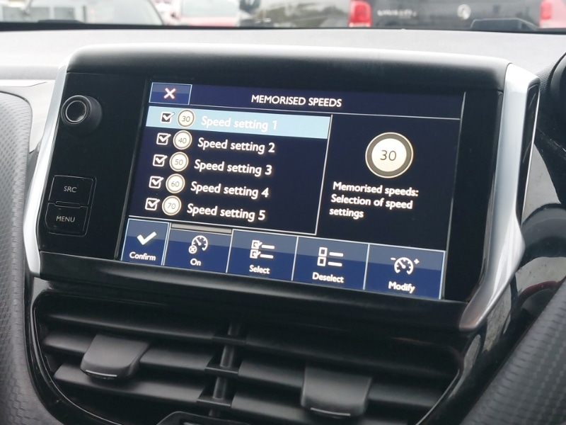 Used Peugeot 2008 2017 for sale - 77130182: Photo 16