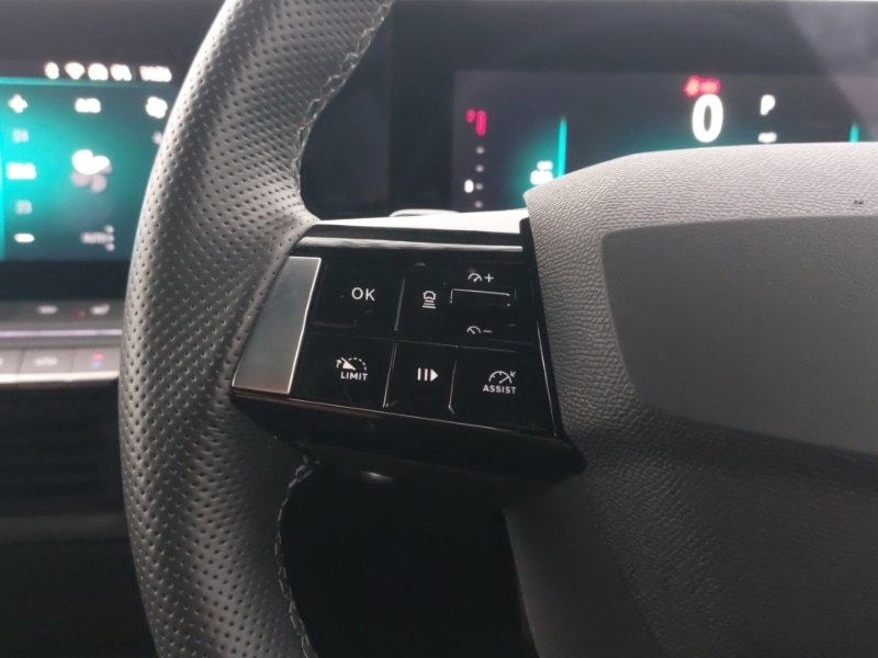 Used Vauxhall Astra 2025 for sale - 76827146: Photo 13