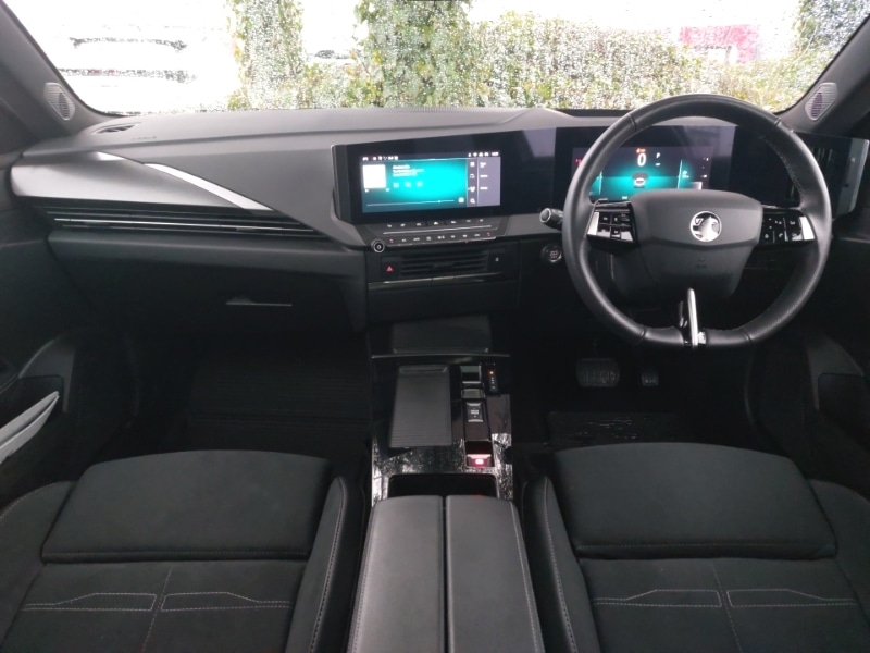 Used Vauxhall Astra 2025 for sale - 76827146: Photo 2