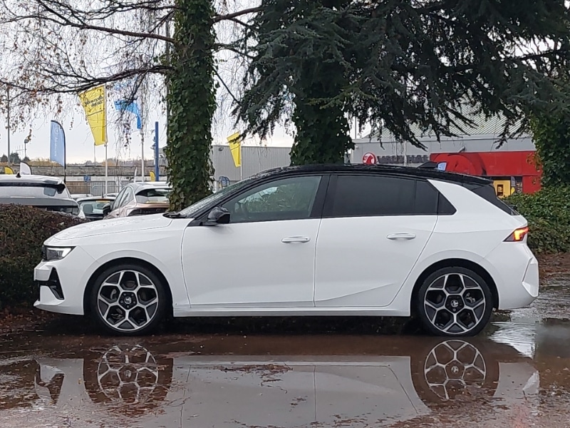 Used Vauxhall Astra 2025 for sale - 76827146: Photo 4