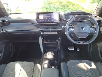 Used Peugeot 2008 2025 for sale - 79607471: Photo