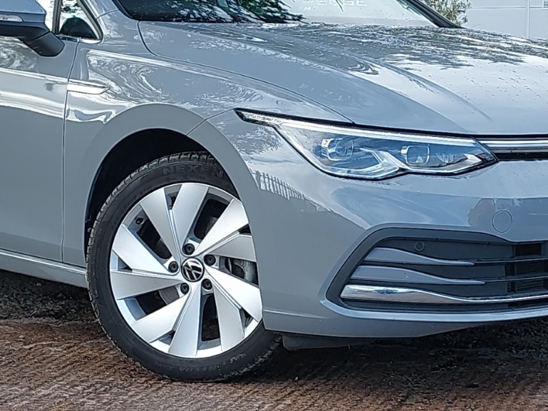 Used Volkswagen Golf 2023 for sale - 76365372: Photo 9
