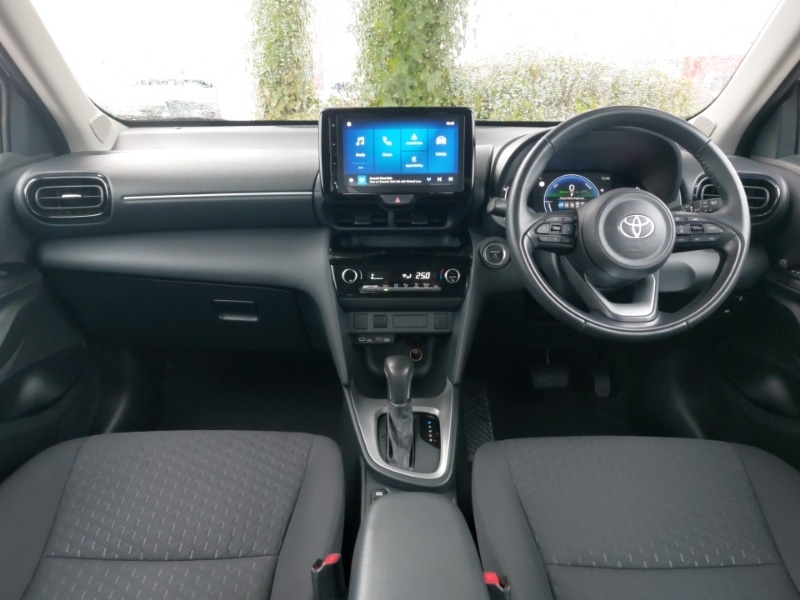 Used Toyota Yaris Cross 2025 for sale - 77467014: Photo 2