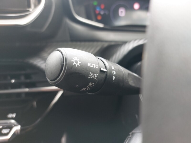 Used Peugeot 2008 2024 for sale - 76683496: Photo 13