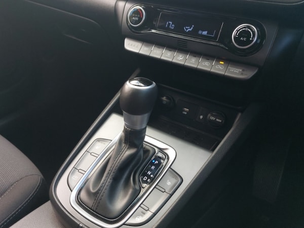 Used Hyundai KONA 2022 for sale - 76238135: Photo 17