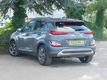 Used Hyundai KONA 2022 for sale - 76238135: Photo 3