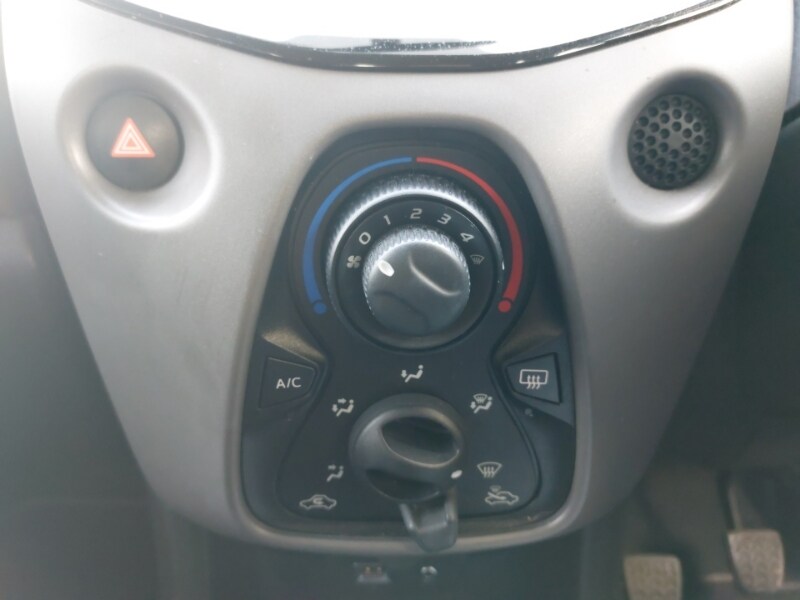 Used Peugeot 108 2018 for sale - 77509097: Photo 15