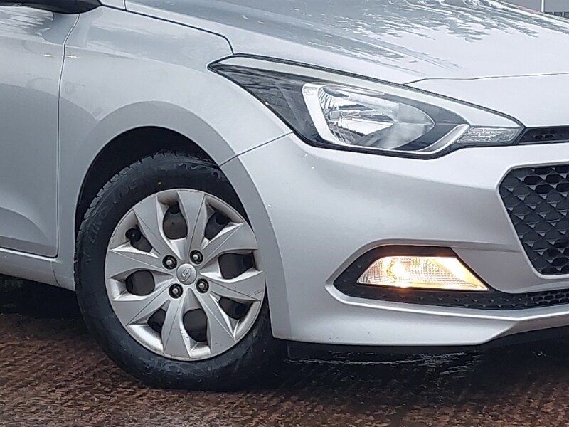 Used Hyundai i20 2015 for sale - 77410063: Photo 9