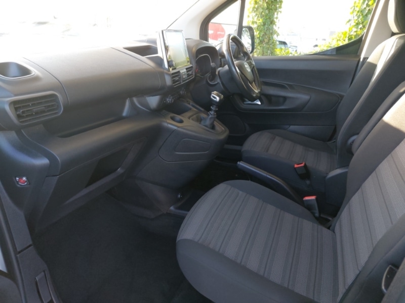 Used Vauxhall Combo Life 2022 for sale - 76763669: Photo 5