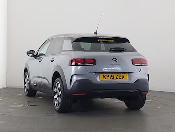 Used Citroen C4 Cactus 2019 for sale - 75725686: Photo