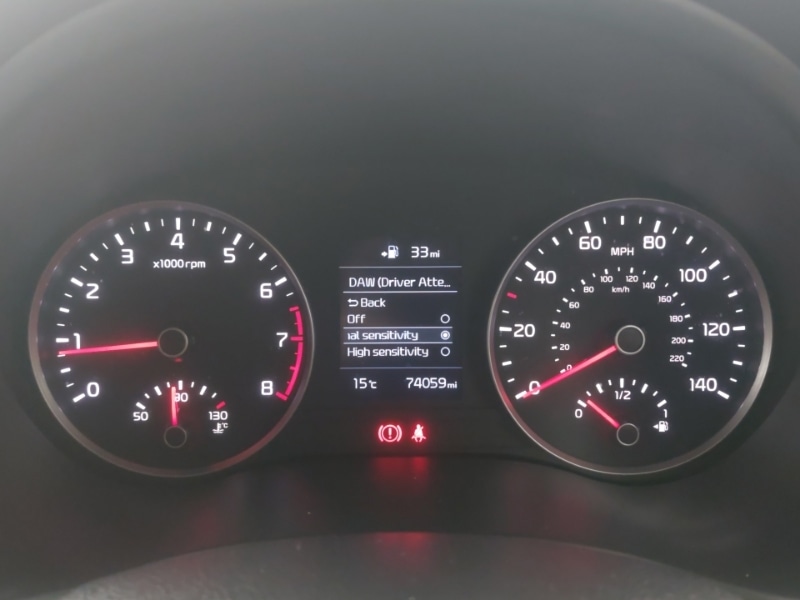 Used Kia Stonic 2018 for sale - 76983470: Photo 15