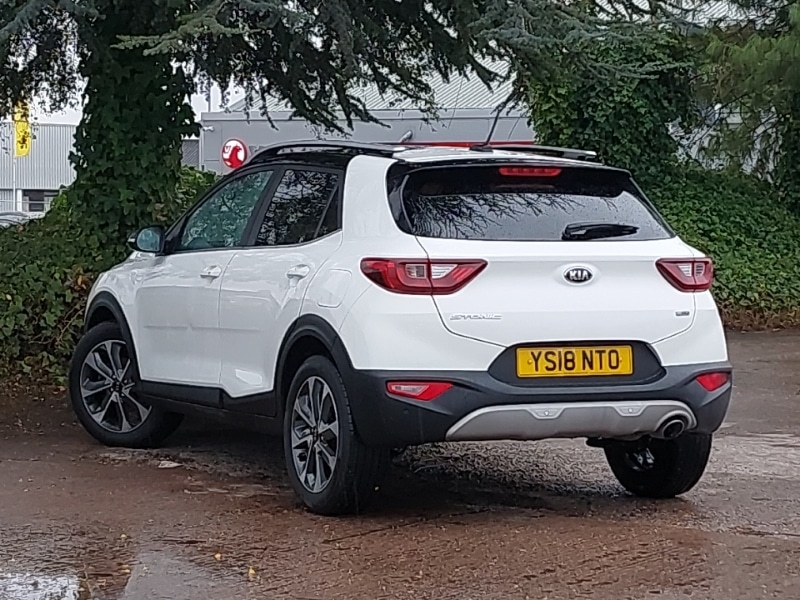 Used Kia Stonic 2018 for sale - 76983470: Photo 3