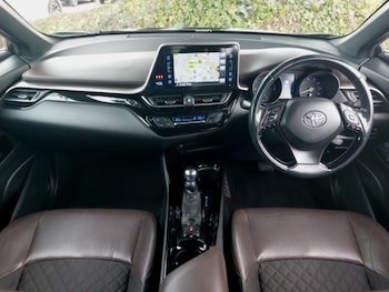 Used Toyota C-HR 2018 for sale - 77992422: Photo