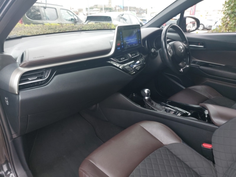 Used Toyota C-HR 2018 for sale - 77992422: Photo 5