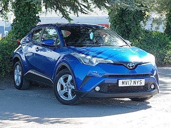 Used Toyota C-HR 2017 for sale - 78440606: Photo
