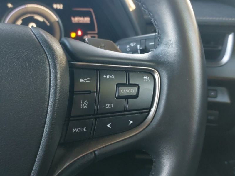 Used Lexus UX 2024 for sale - 76387743: Photo 14