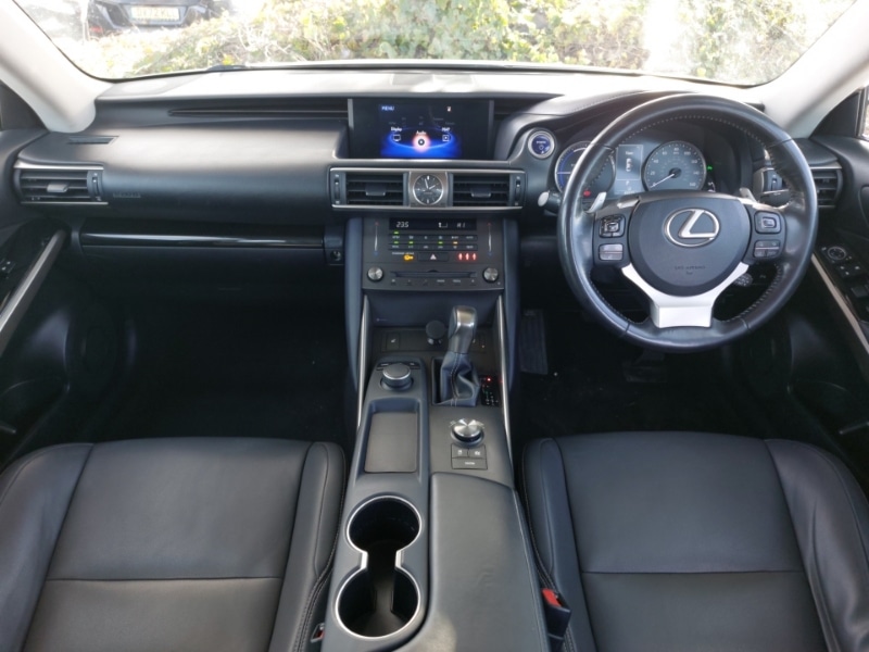 Used Lexus IS 2019 for sale - 77786705: Photo 2
