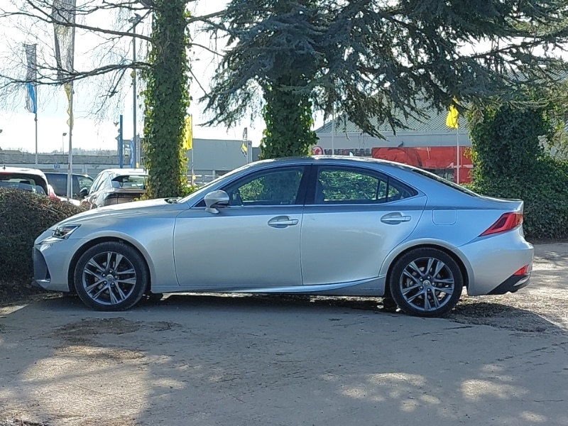 Used Lexus IS 2019 for sale - 77786705: Photo 4