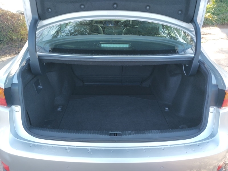 Used Lexus IS 2019 for sale - 77786705: Photo 8