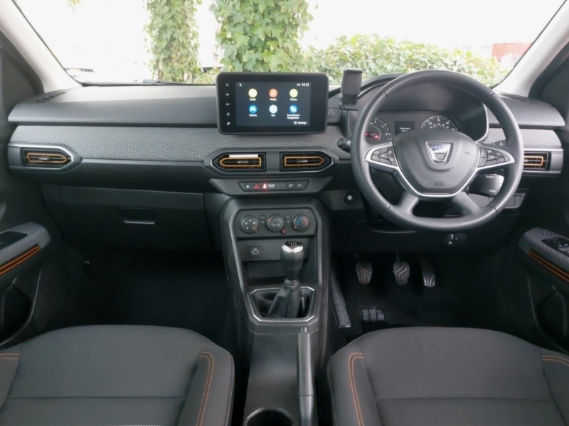 Used Dacia Sandero Stepway 2022 for sale - 76548881: Photo 2