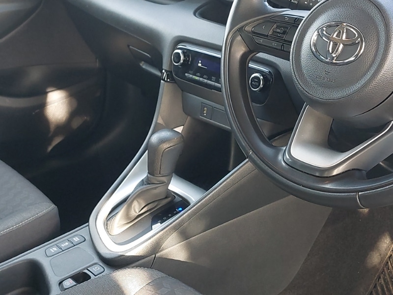 Used Toyota Yaris 2023 for sale - 77028520: Photo 19