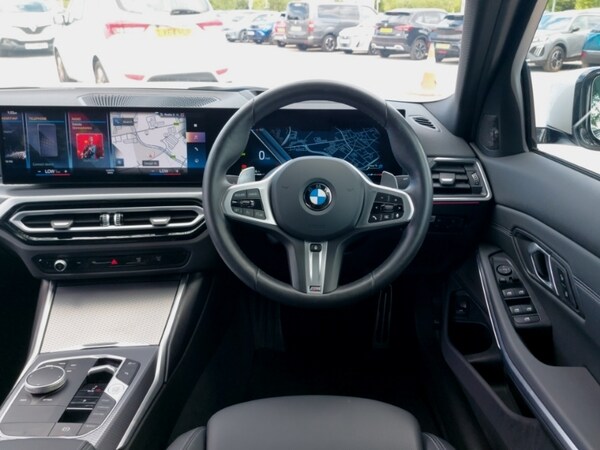 Used BMW 3 Series 2024 for sale - 75576916: Photo 12