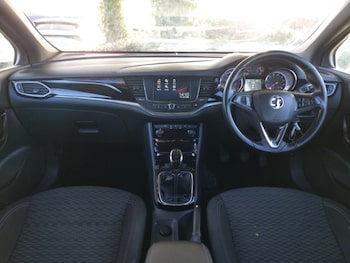Used Vauxhall Astra 2017 for sale - 77466977: Photo