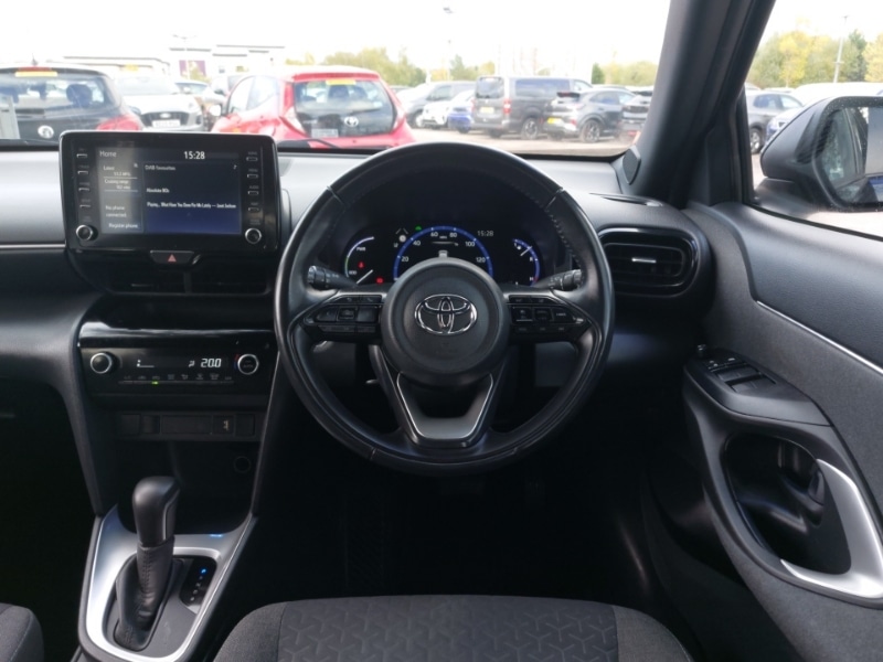 Used Toyota Yaris Cross 2022 for sale - 77251765: Photo 12
