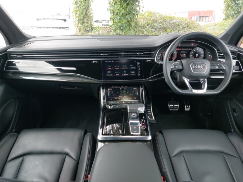 Used Audi Q7 2024 for sale - 77284370: Photo 2
